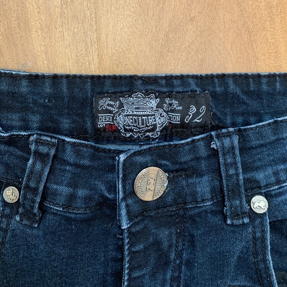 Unisex Distressed Denim ‘One Culture’ Jeans Size 32 - Picture 4 of 10